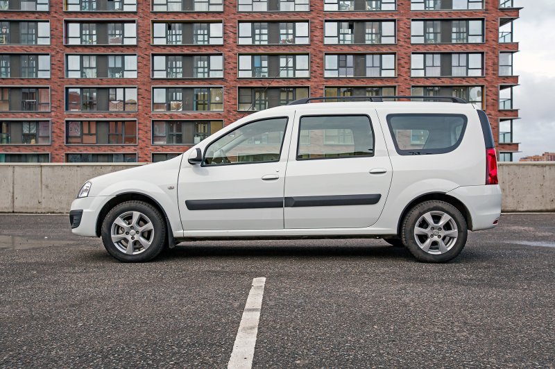 Renault Logan MCV 2008