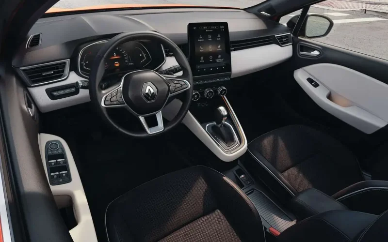 Renault Arkana 2020 интерьер