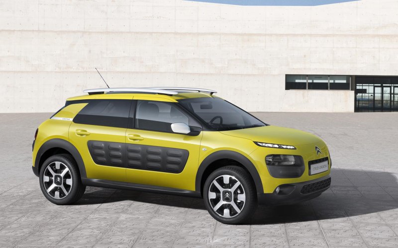 Citroen c4 Cactus Yellow