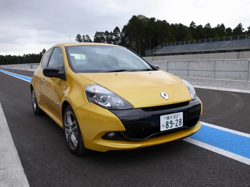 Renault LUTECIA 3