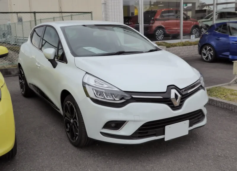 Renault Clio 3 салон