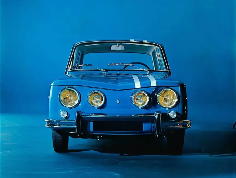 Renault 8