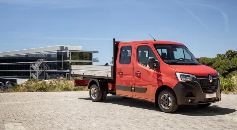 Renault Master Double Cab