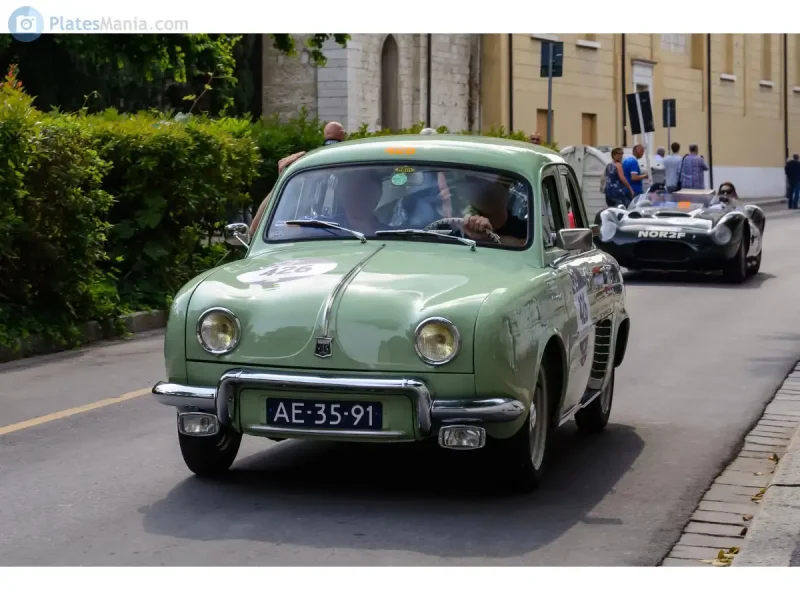 Renault Dauphine 58