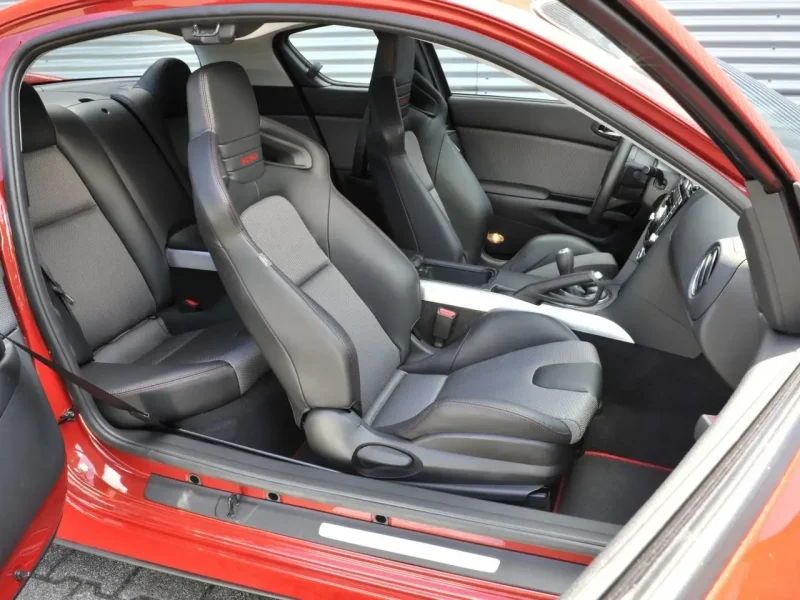 Mazda RX 8 салон