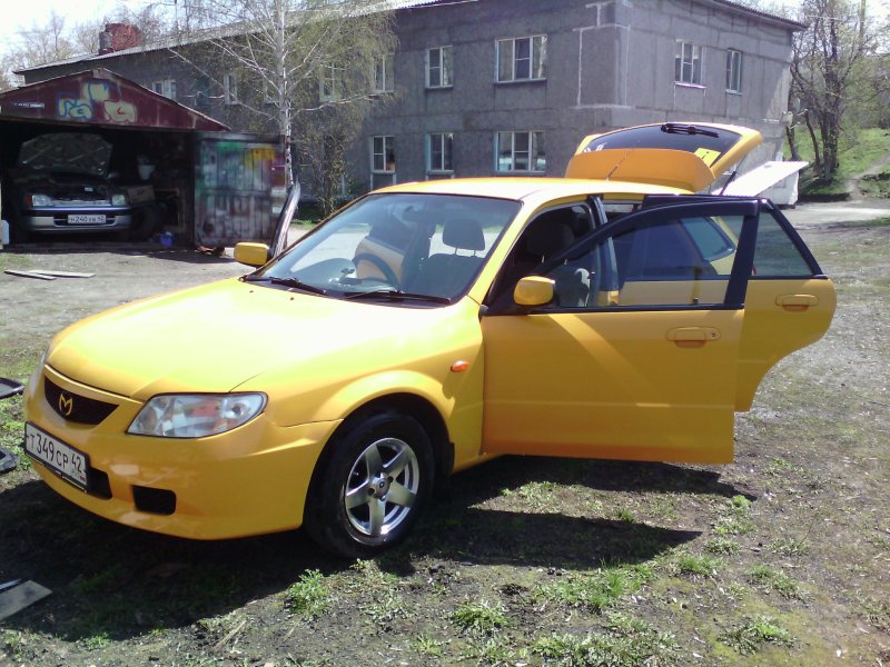 Mazda familia Wagon