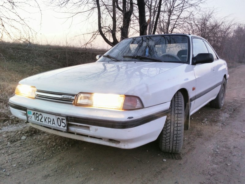 Mazda 626 Coupe 1989