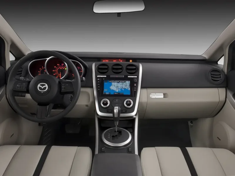 Mazda CX-7 интерьер