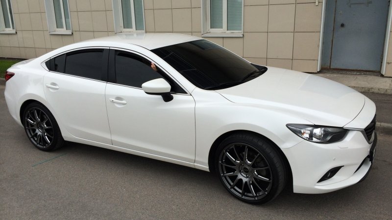 Mazda 3 BL тонировка