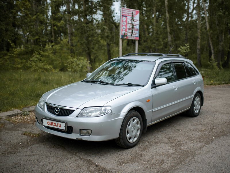 Mazda familia s-Wagon 2000