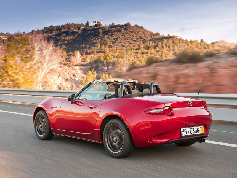 Mazda MX-5 2015