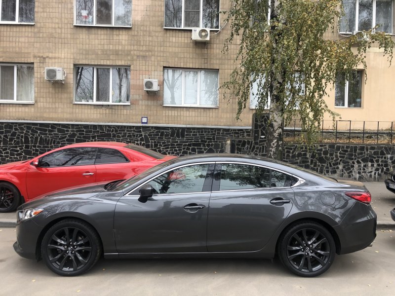 245/40 R19 Mazda 6