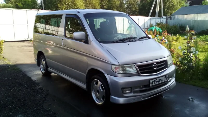 Mazda Bongo Friendee 2.0 at