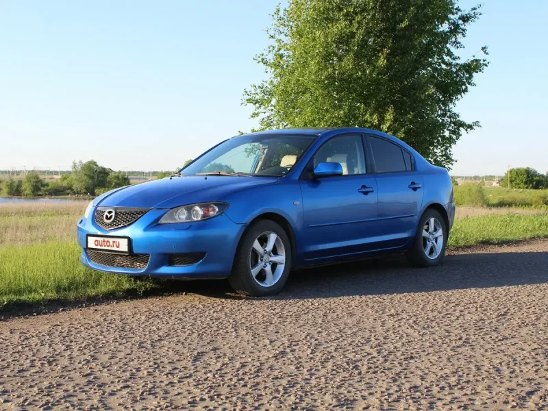 Mazda 3 седан 2005