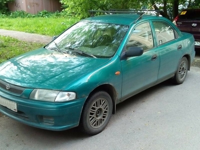 Mazda 323 ba