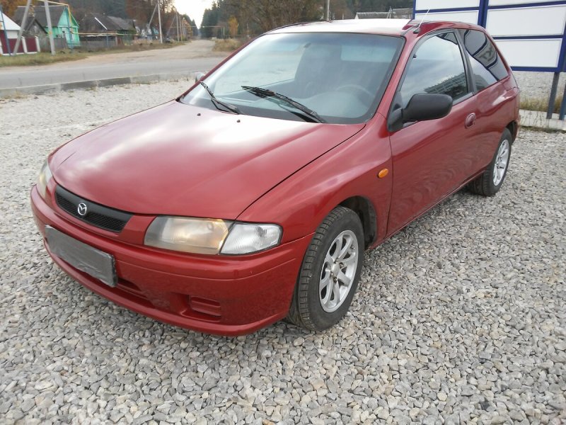 Mazda 323 1998