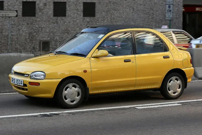 Mazda 121 1998