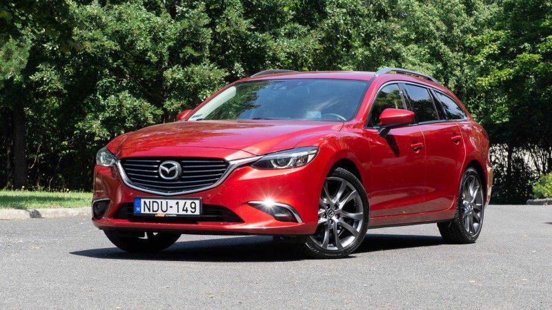 Mazda 6 sedan Kofferraum