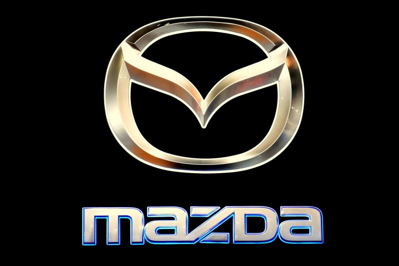 Mazda значок