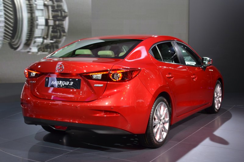 Mazda 3 2014 седан