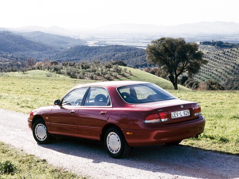 Mazda 626 sedan