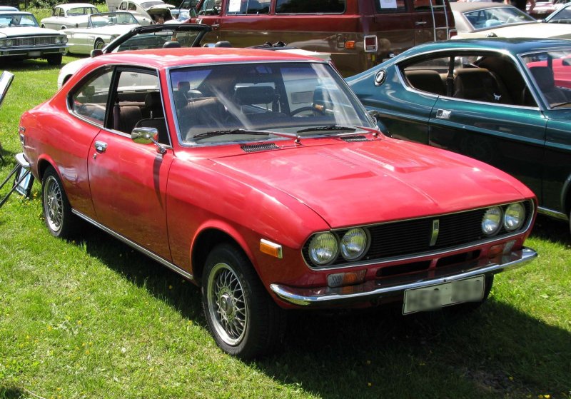 Mazda 616, 1978