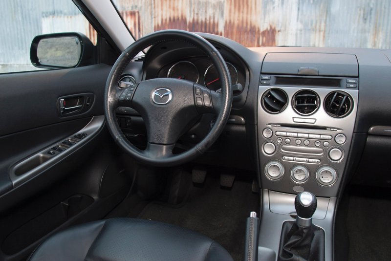Mazda Mazda 6 2004
