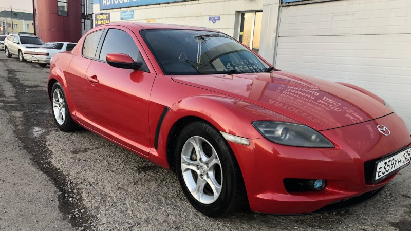 Mazda RX-8 Red