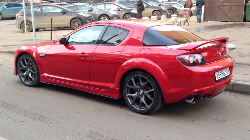 Mazda rx8 красная