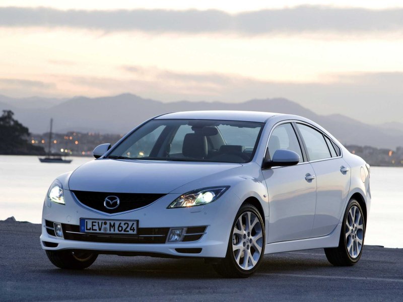 Mazda 6 GH седан