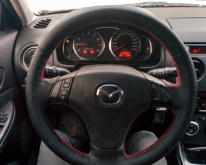 Mazda 6 2013 руль