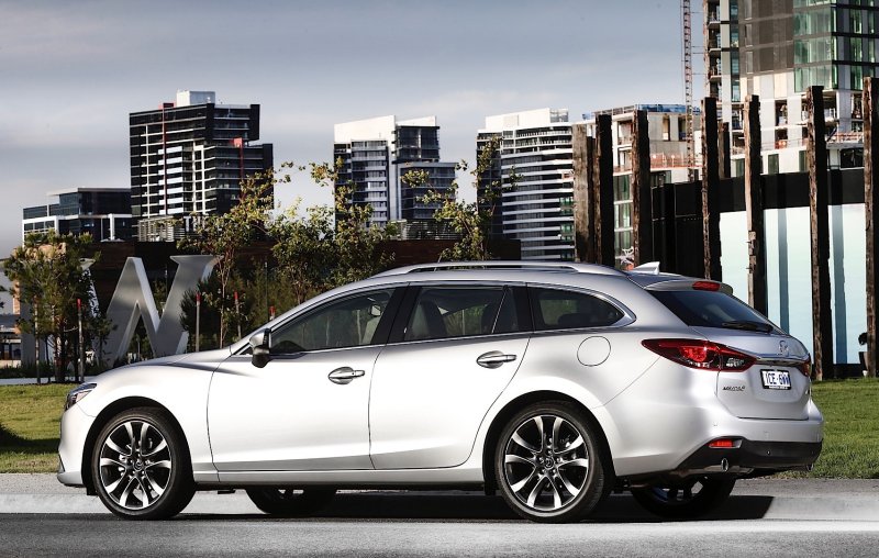 Mazda 6 Wagon 2015