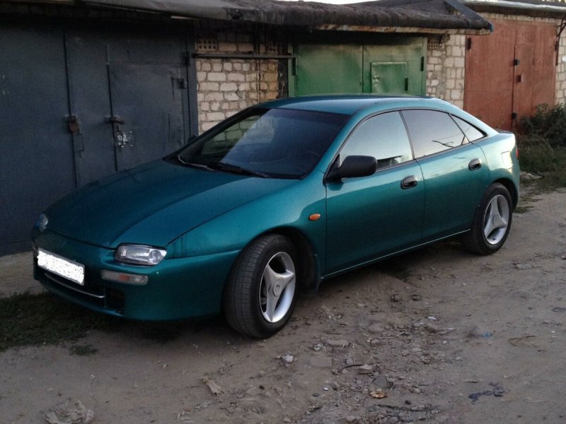 Mazda 626 1996 седан