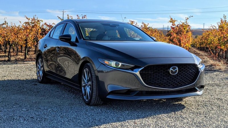 Mazda 3 SKYACTIV хэтчбек