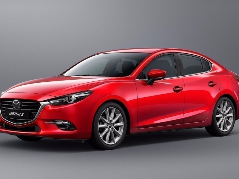 Mazda 3 BM хэтчбек белая