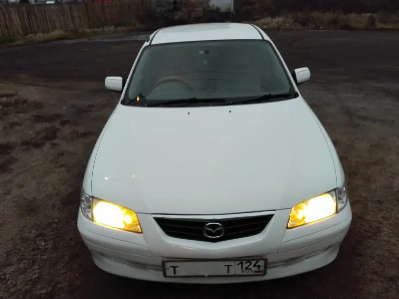 Mazda Capella 2000