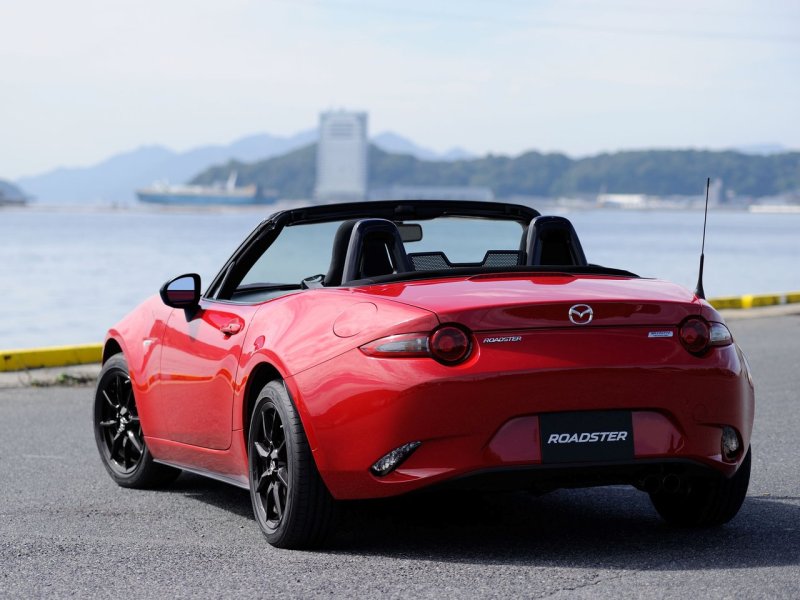 Mazda MX-5 2021