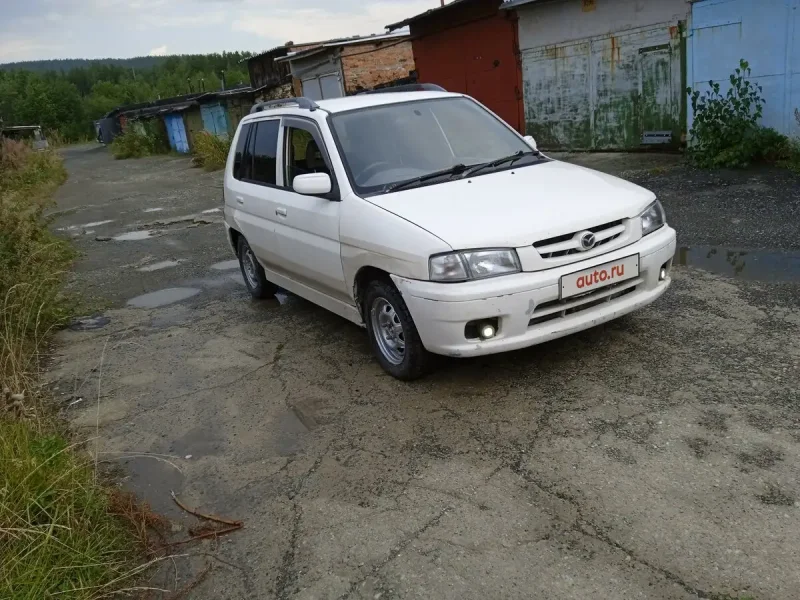 Mazda Demio 1998