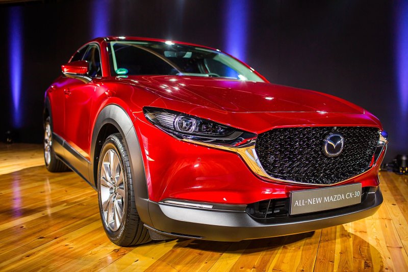 Премьера Mazda CX-30