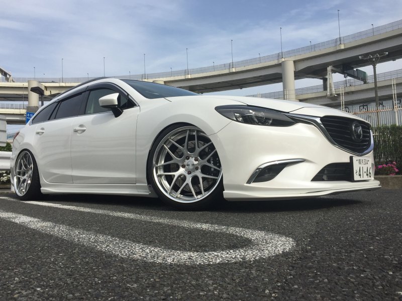 Mazda 6 Wagon stance