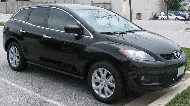 Mazda CX 7 черная