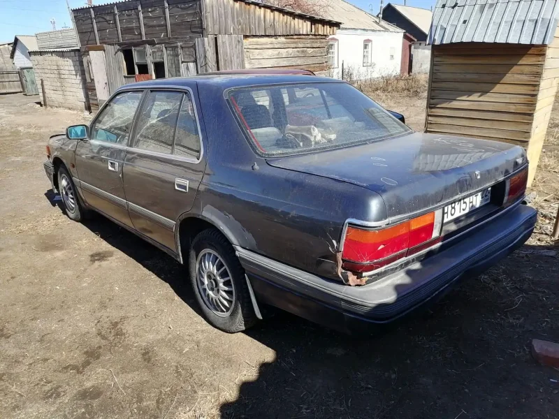 Mazda 929