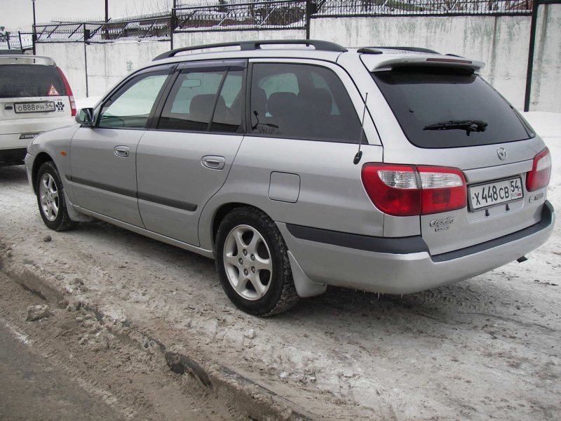 Mazda Capella Wagon 2002