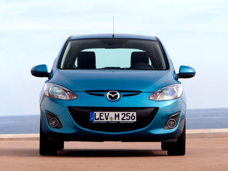 Mazda 2 2010