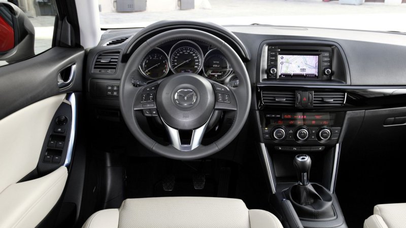 Mazda CX 5 2012 салон