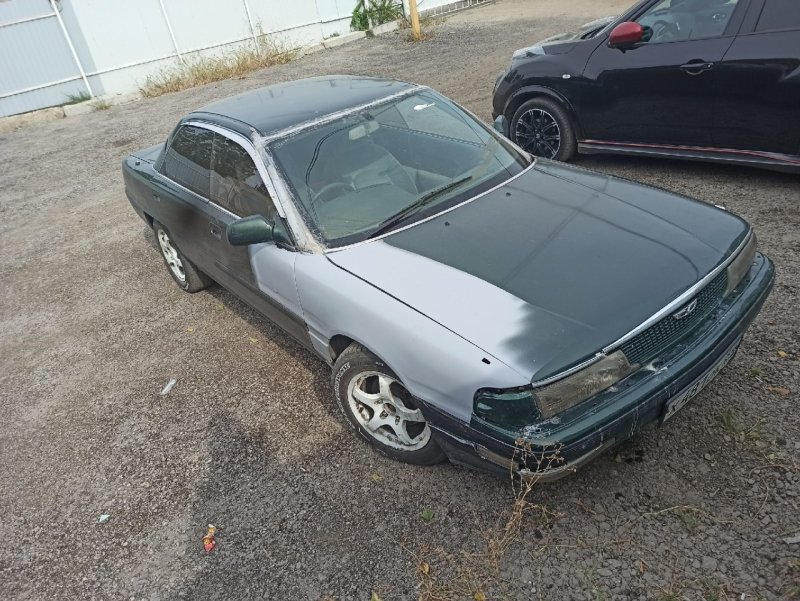 Mazda persona 1989