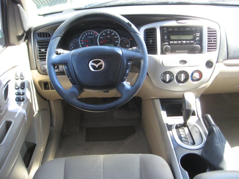 Mazda Tribute 2011