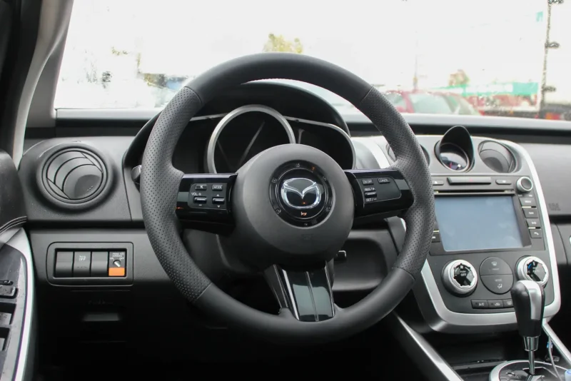 Оплетка на руль Mazda CX-7