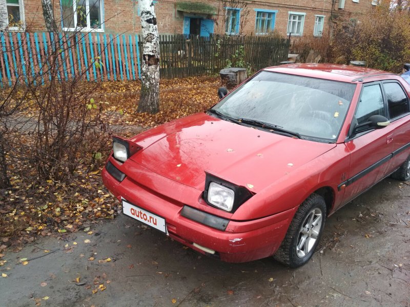 Mazda 323 IV bg 1990