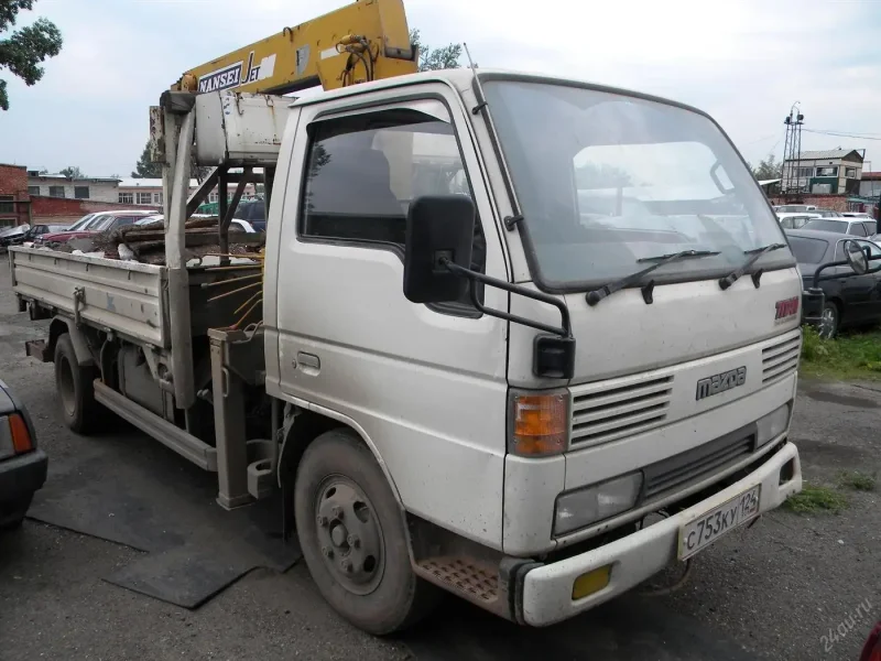 Mazda Titan 1988 манипулятор